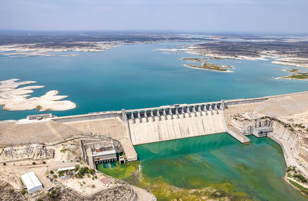 La Amistad, una presa víctima del clima y la extracción descontrolada