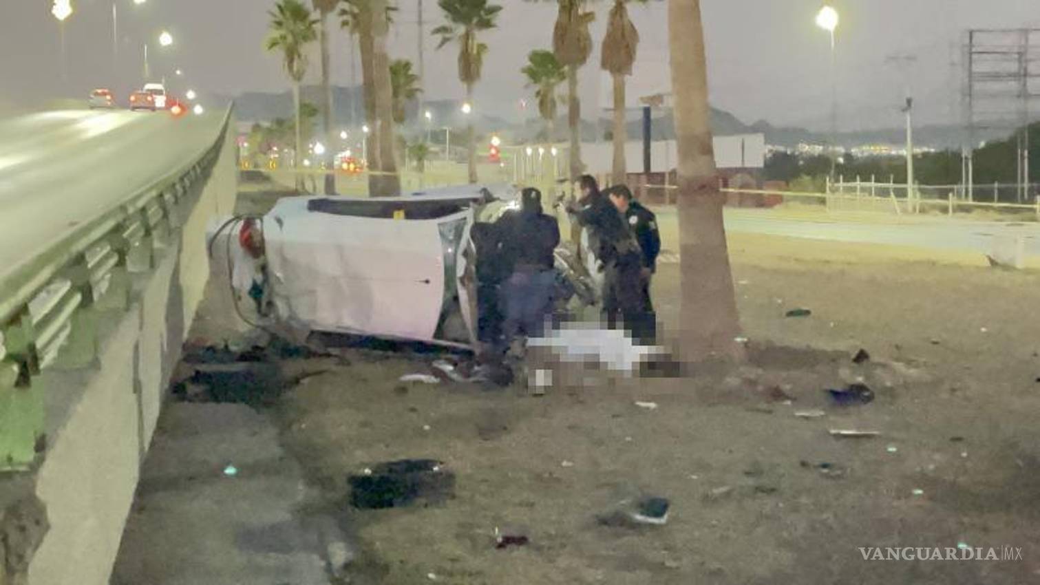 $!Personal de la Fiscalía General del Estado realizó las diligencias y el levantamiento del cuerpo.