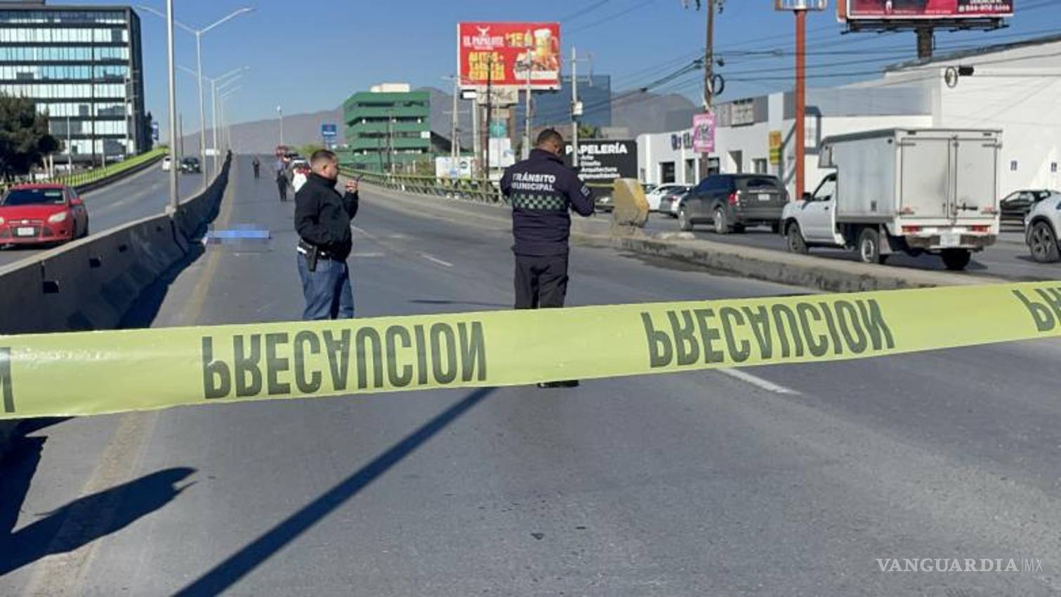 $!Personal de la Agencia de Investigación Criminal realizó el levantamiento del cuerpo.