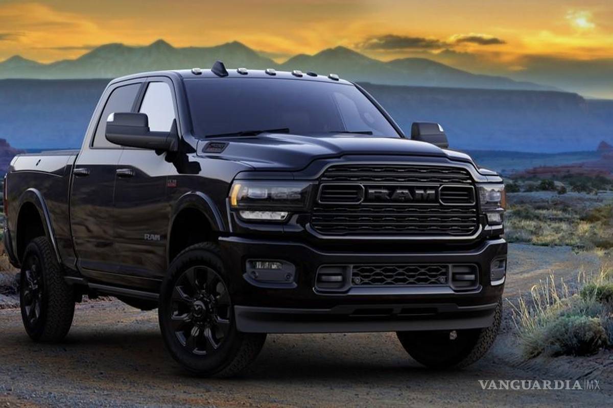 La RAM 2500 que se produce en Saltillo introduce el paquete “Night Edition” en su versión 2022
