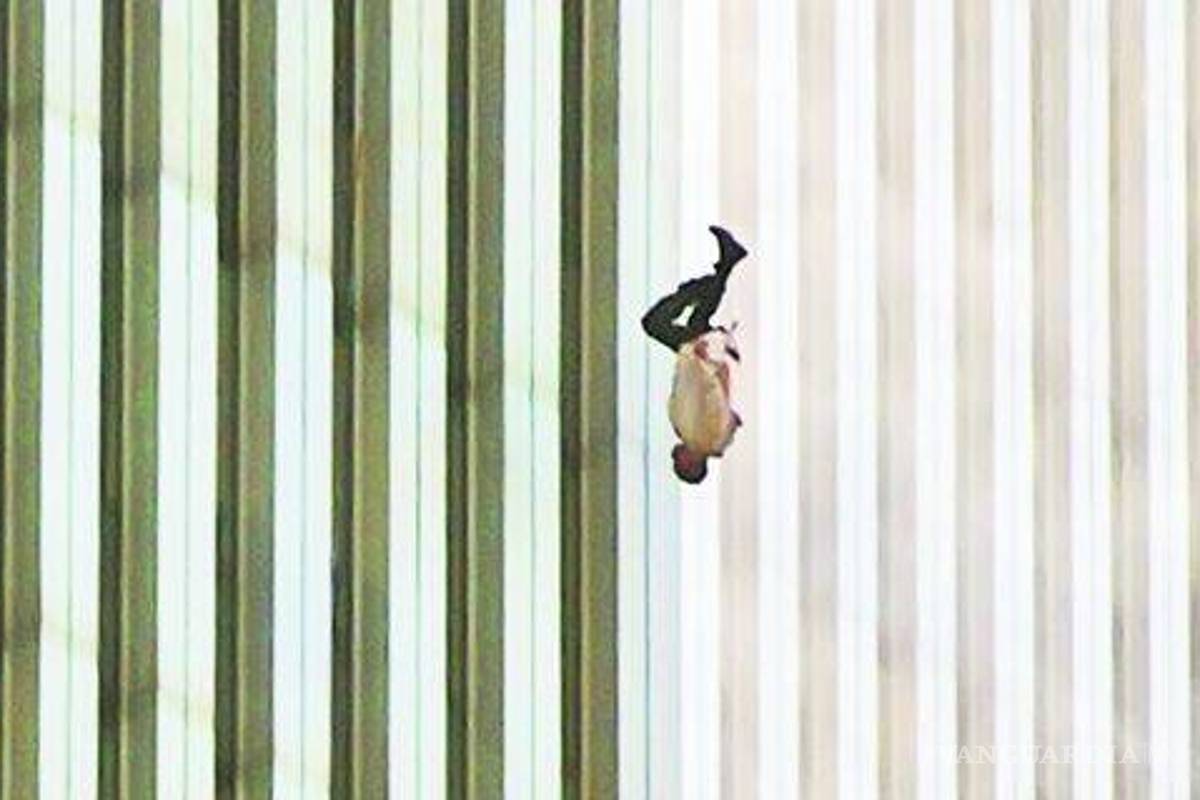 La impactante historia del hombre que cae en el 9/ 11