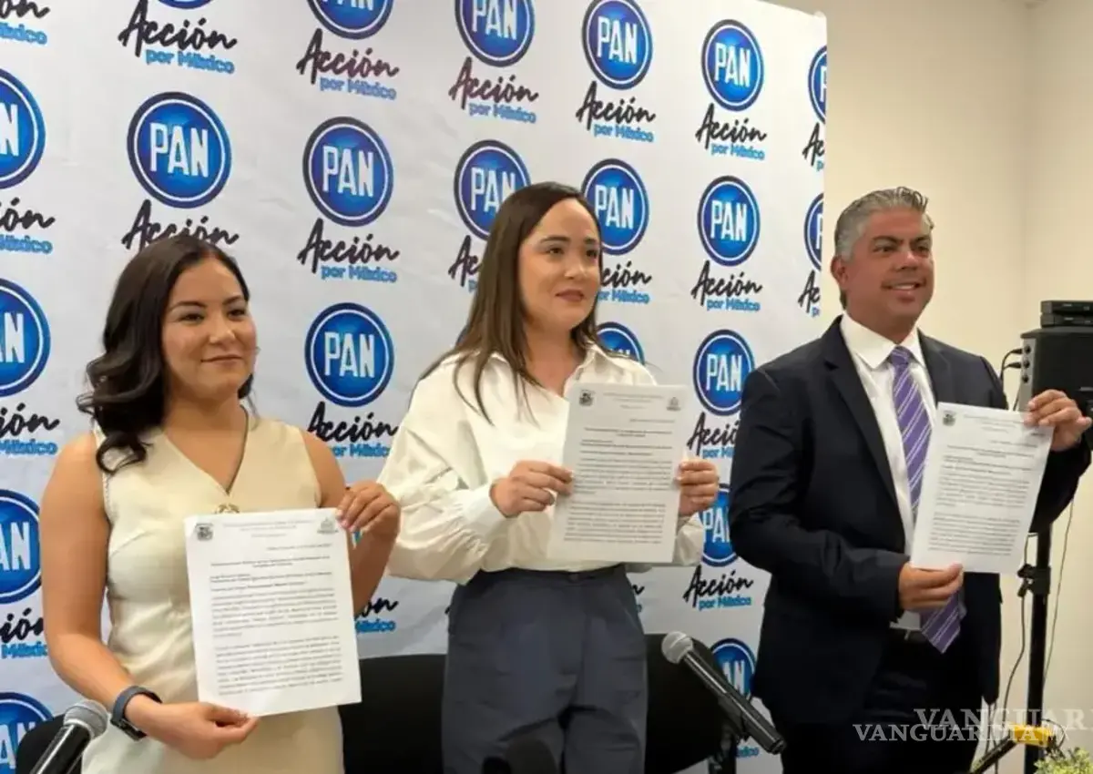 $!La renuncia de tres diputados a la bancada panista del Congreso del Estado, dejaría “desmantelada” a la Alianza.