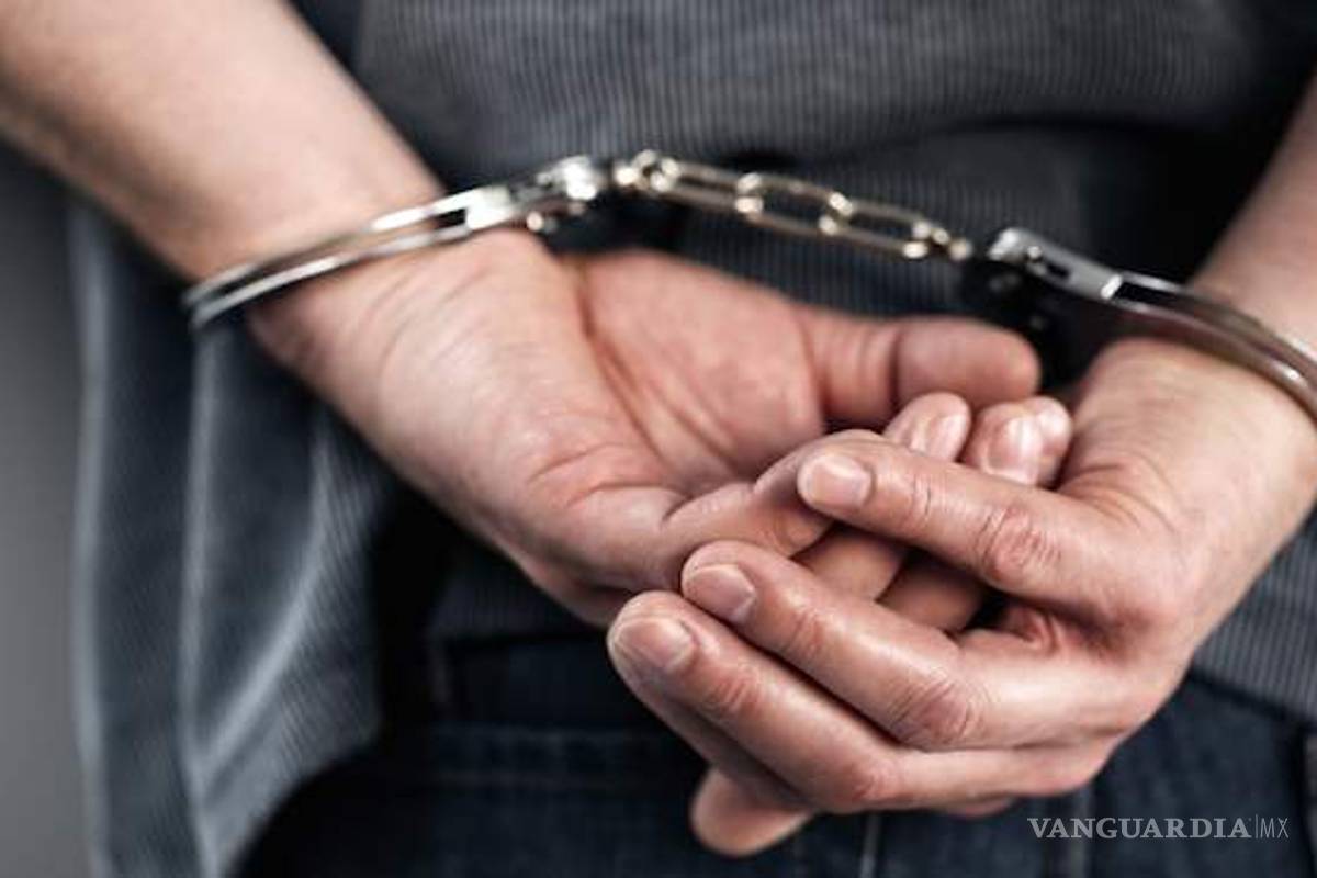 Indigna a familiares detención de normalista