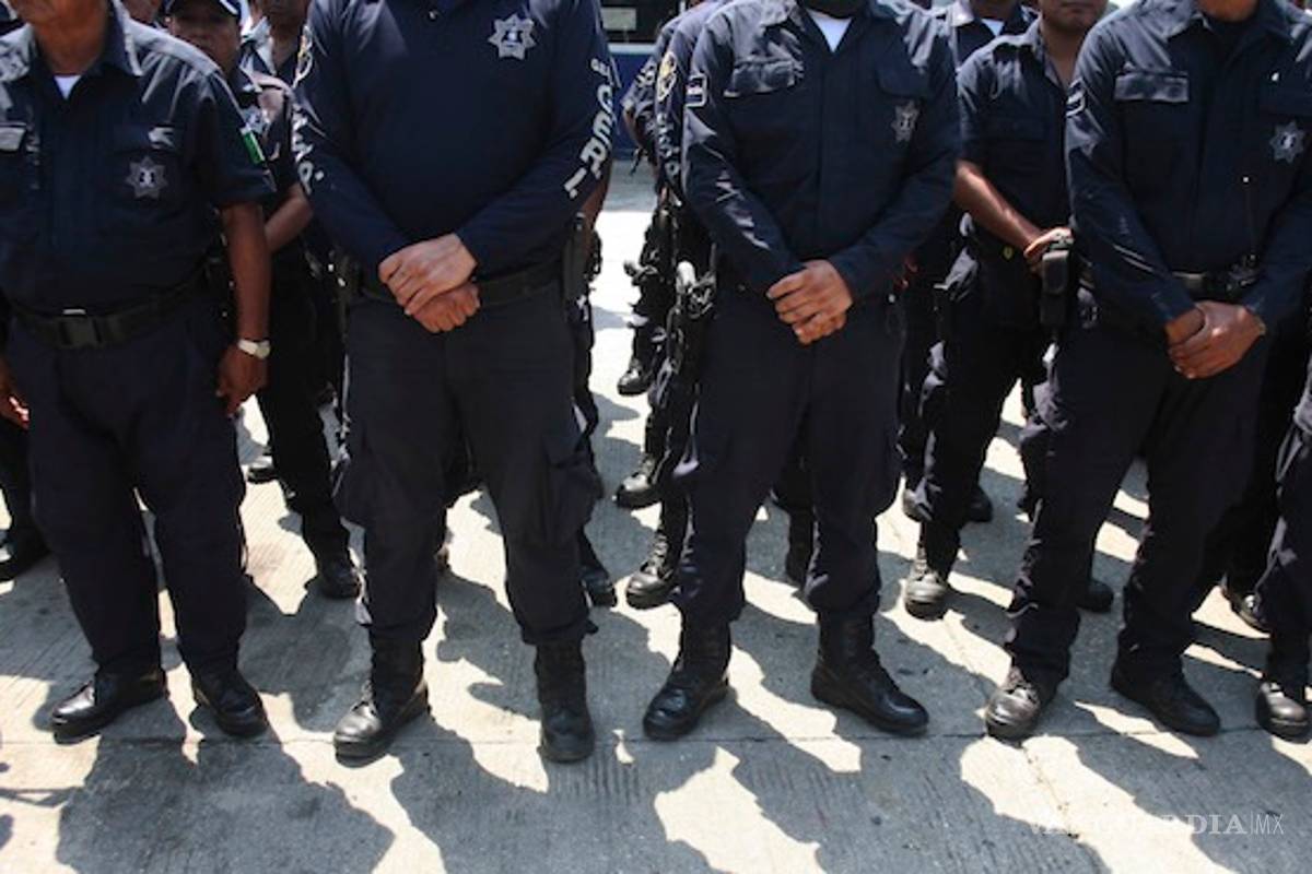 Caen policías por robar 9 puercos en Saltillo