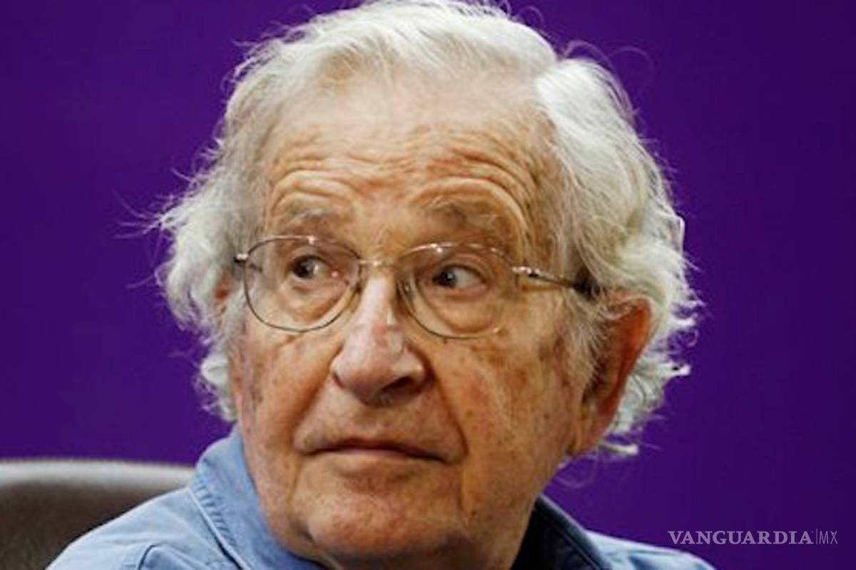 Deportar a 11 millones de inmigrantes sin papeles de EU sería una tragedia humanitaria: Chosmky