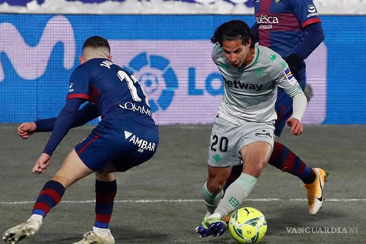 Diego Lainez jugó 79 minutos en el triunfo del Real Betis
