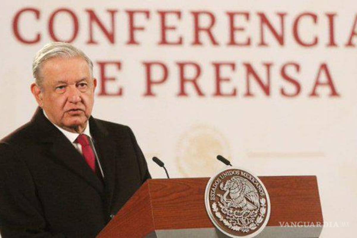 AMLO criticó a Calderón y Fox por privatizar Mexicana y Aeroméxico... pero no habla de Salinas Pliego