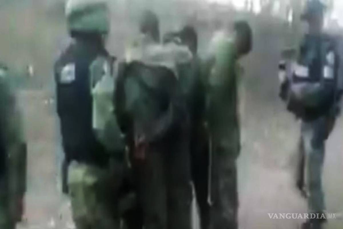 ¡Indignante! el momento en que arrestan a soldados que entrenaban a sicarios en Sonora (video)