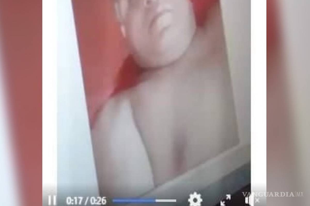 Estudiantes denuncian a profesor por mostrarse desnudo en clases en línea