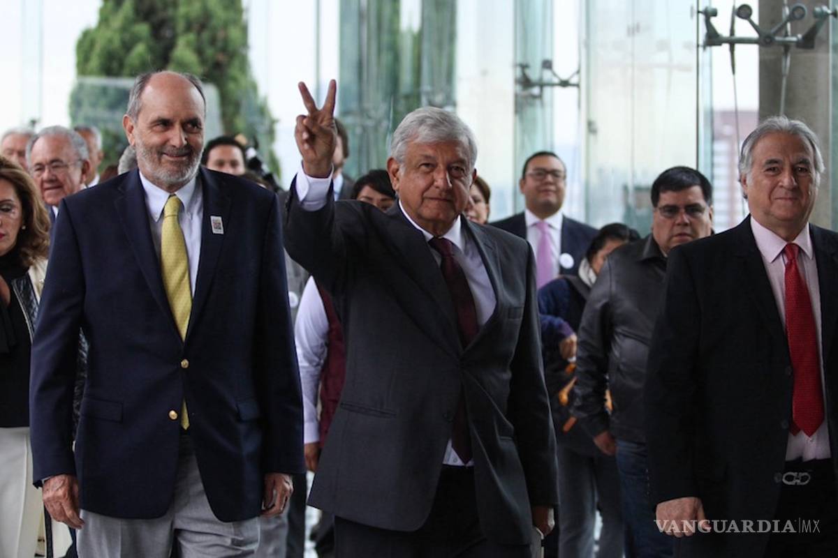 No estoy cerrado al diálogo con empresarios sobre NAICM: AMLO
