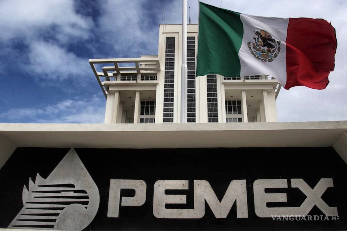 Pemex enfrentará déficit de crudo para refinación