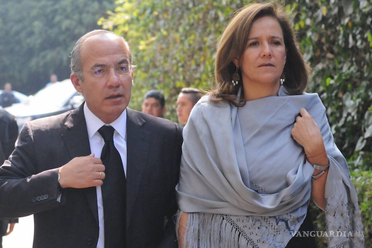 Felipe Calderón donará su pensión de ex Presidente y Margarita se compara con los Obama