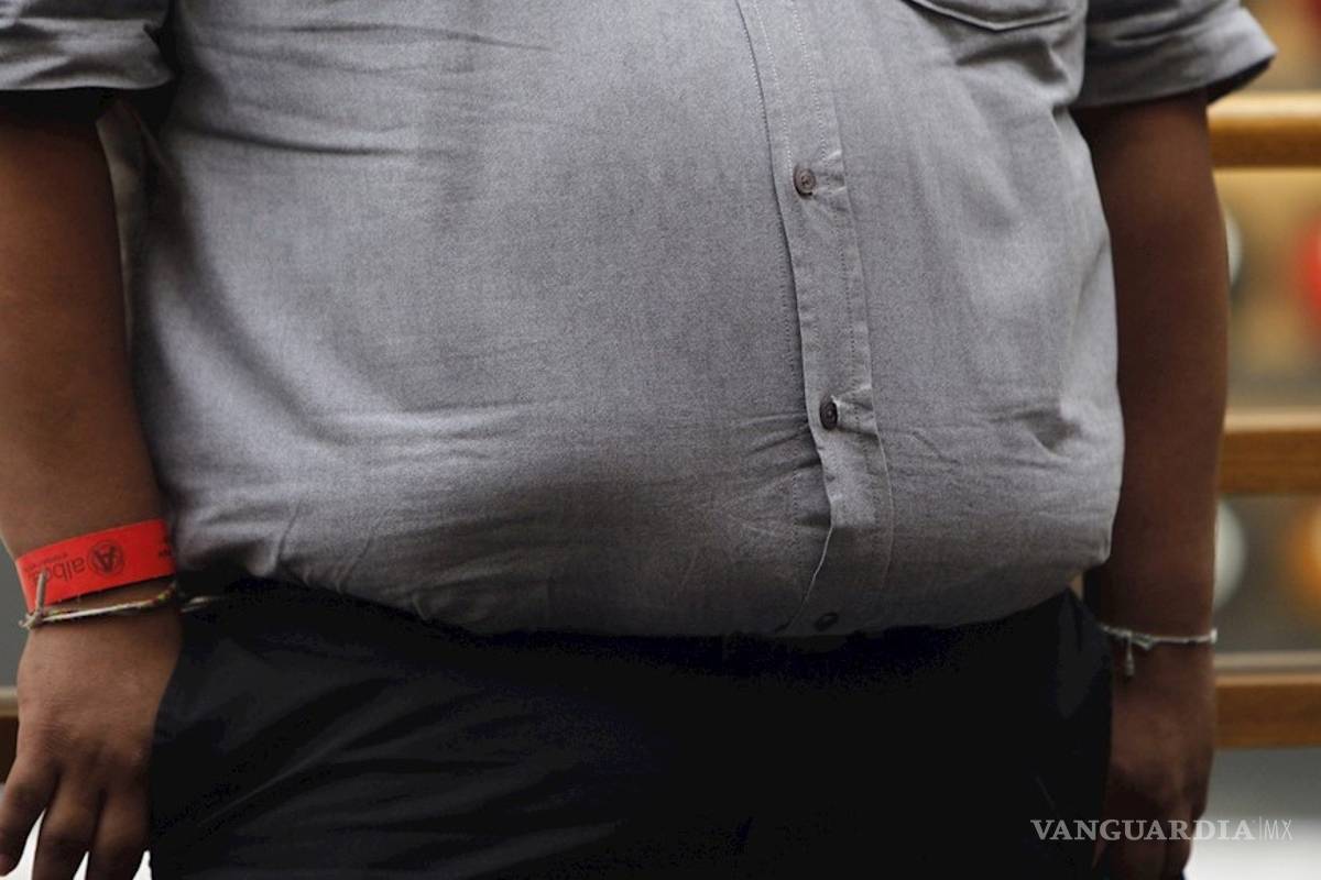 Obesidad y sobrepeso crecen en México, informa encuesta de salud