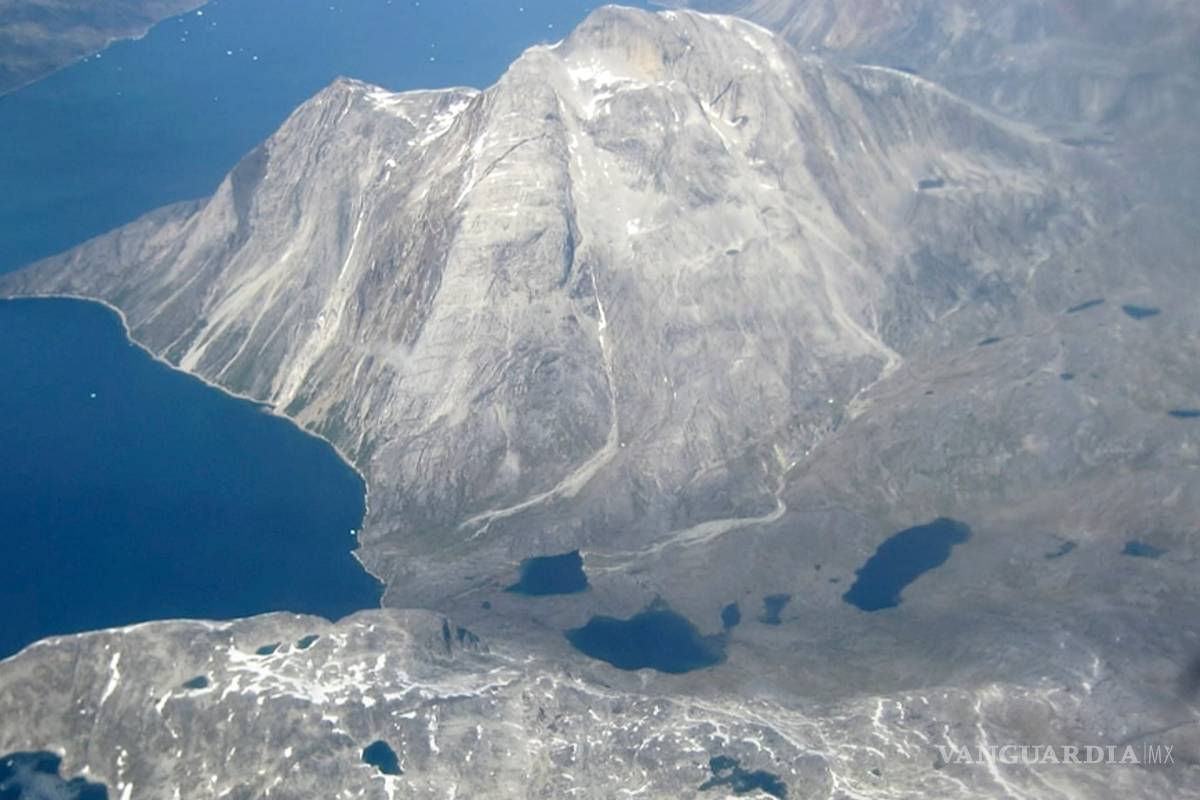 Deshielo de Groenlandia asciende a 56% en tan sólo en un día