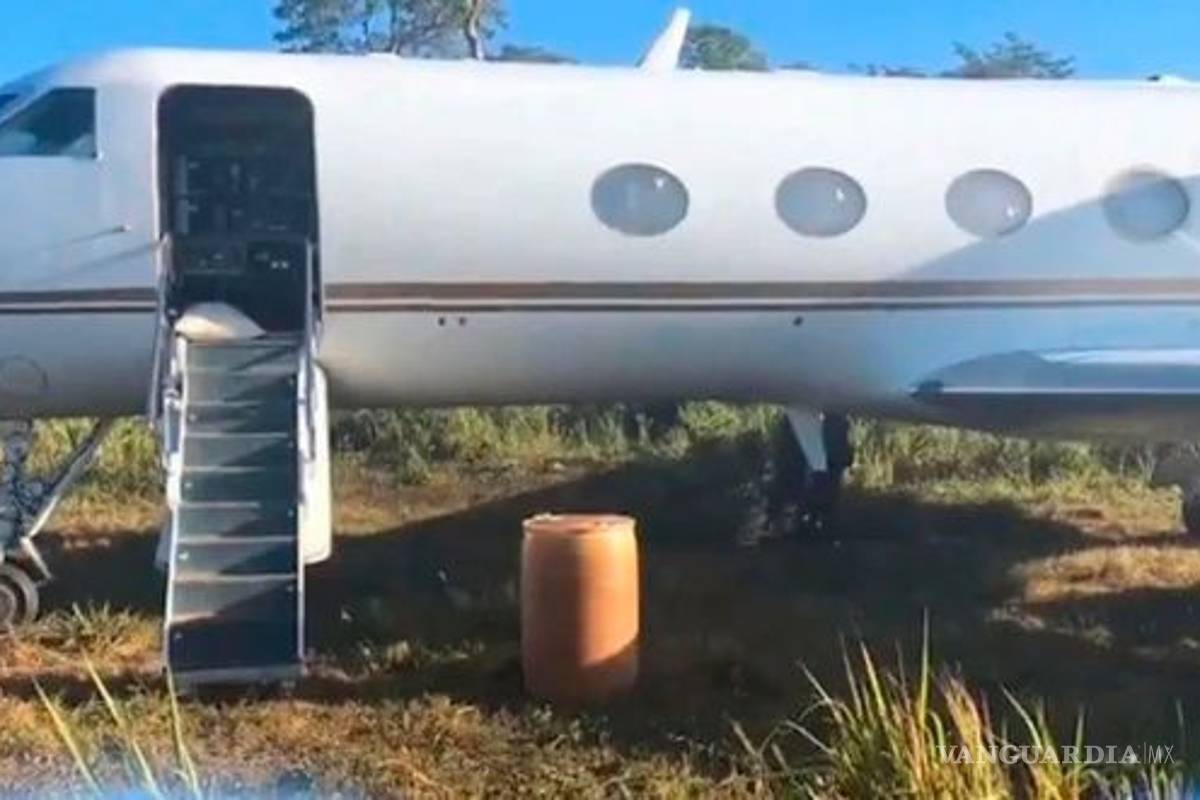 Renuncia funcionario de Campeche a cargo público y lo atrapan con avión lleno de cocaína días después