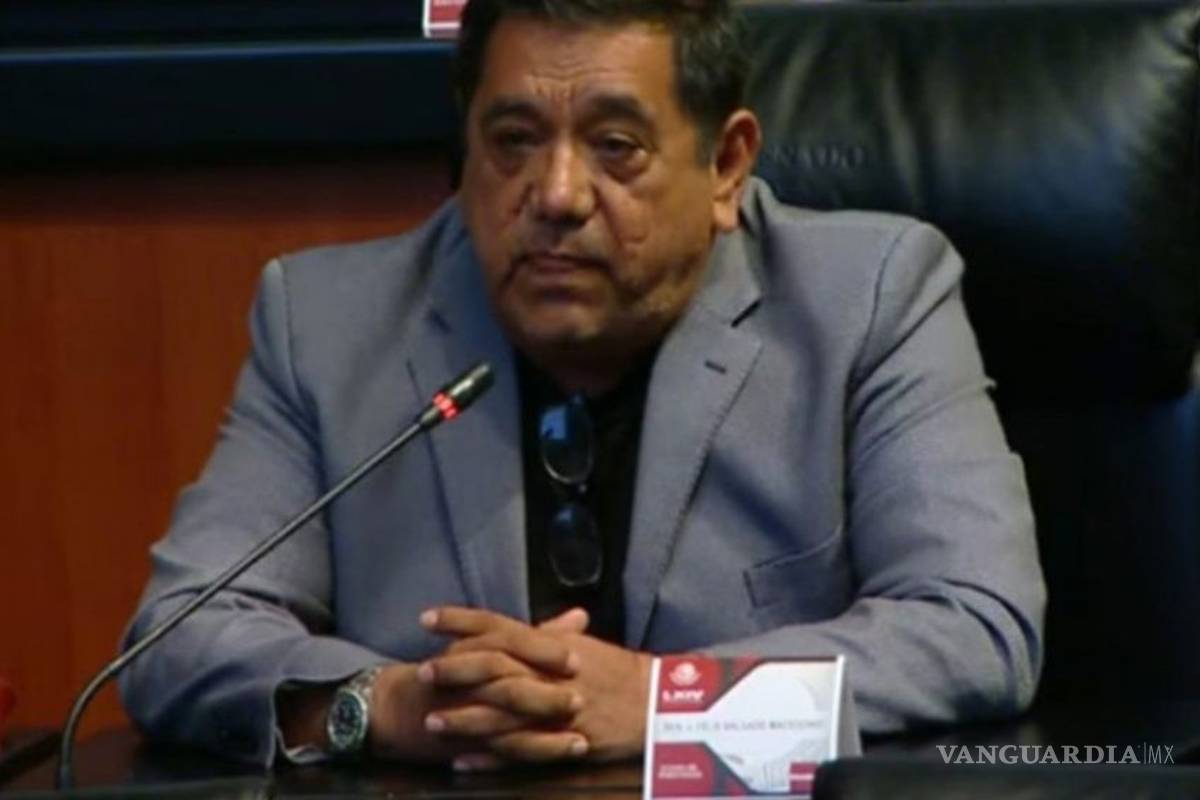 Diputado de Morena usa Rolex de 9 mil dólares en sesión del senado