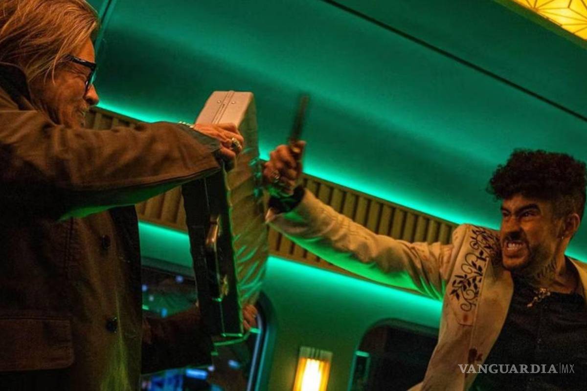 $!En la película “Tren Bala”, Bad Bunny protagonizó una pelea con Brad Pitt.