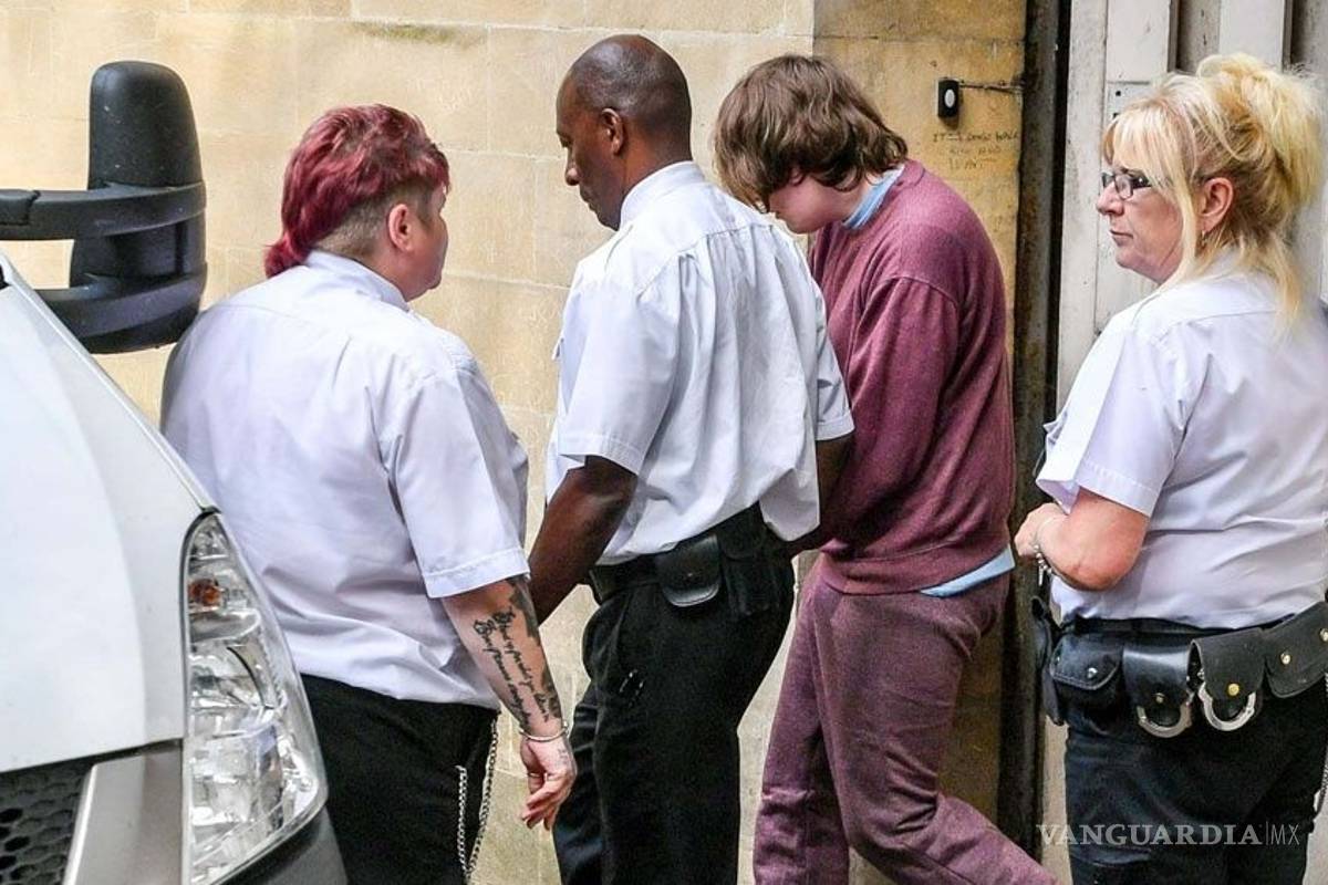 Detenido joven que planeaba tiroteo inspirado por extremistas