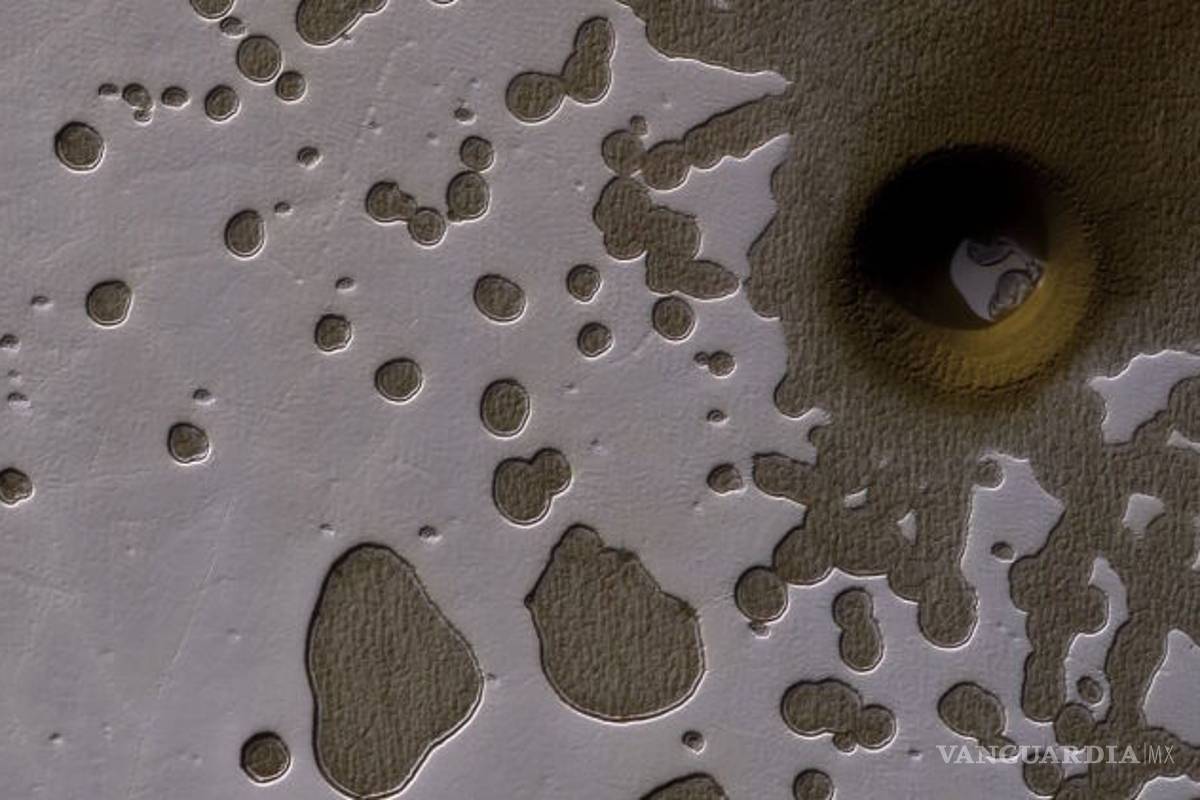 Encuentran agujero en Marte