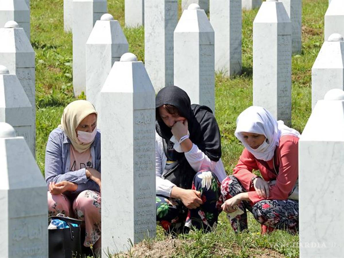 $!25 años después los bosnios no pueden cerrar la herida y el dolor por el genocidio de Srebrenica