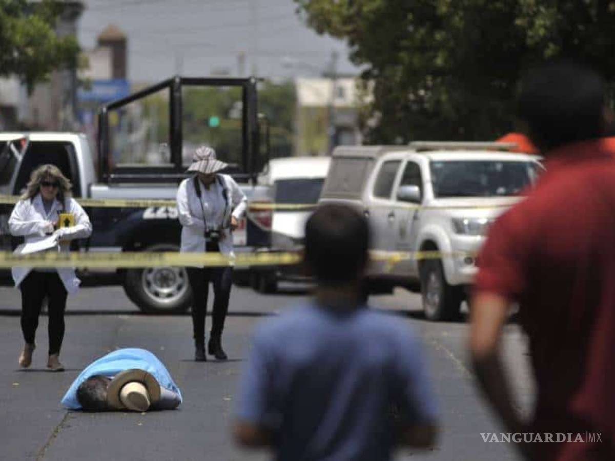$!Esposa del periodista Javier Valdez lamenta que gobierno no frene violencia