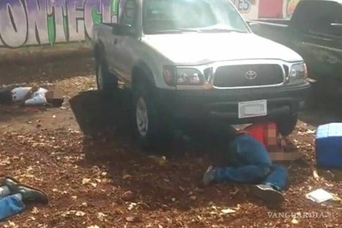 Cinco hombres fueron asesinados en tianguis de automóviles en Uruapan, Michoacán
