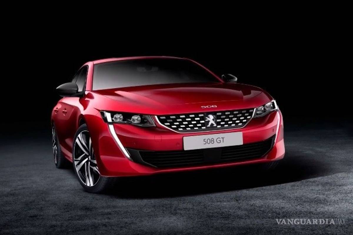 El nuevo Peugeot 508 se deja ver mucho más