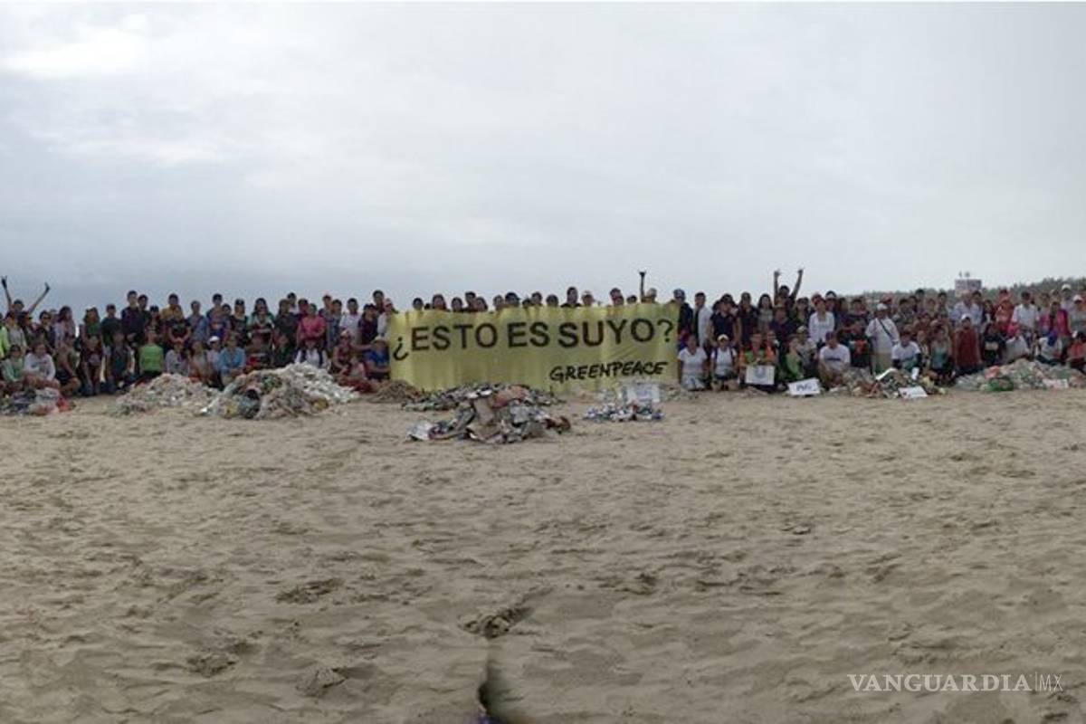 Greenpeace lanza mensaje a corporaciones que contaminan los océanos