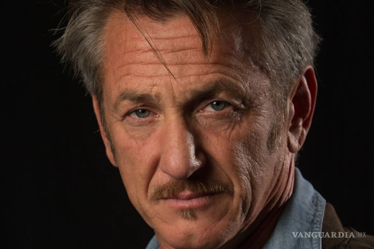 Sean Penn abre su cuenta de Twitter e invita a votar por Clinton