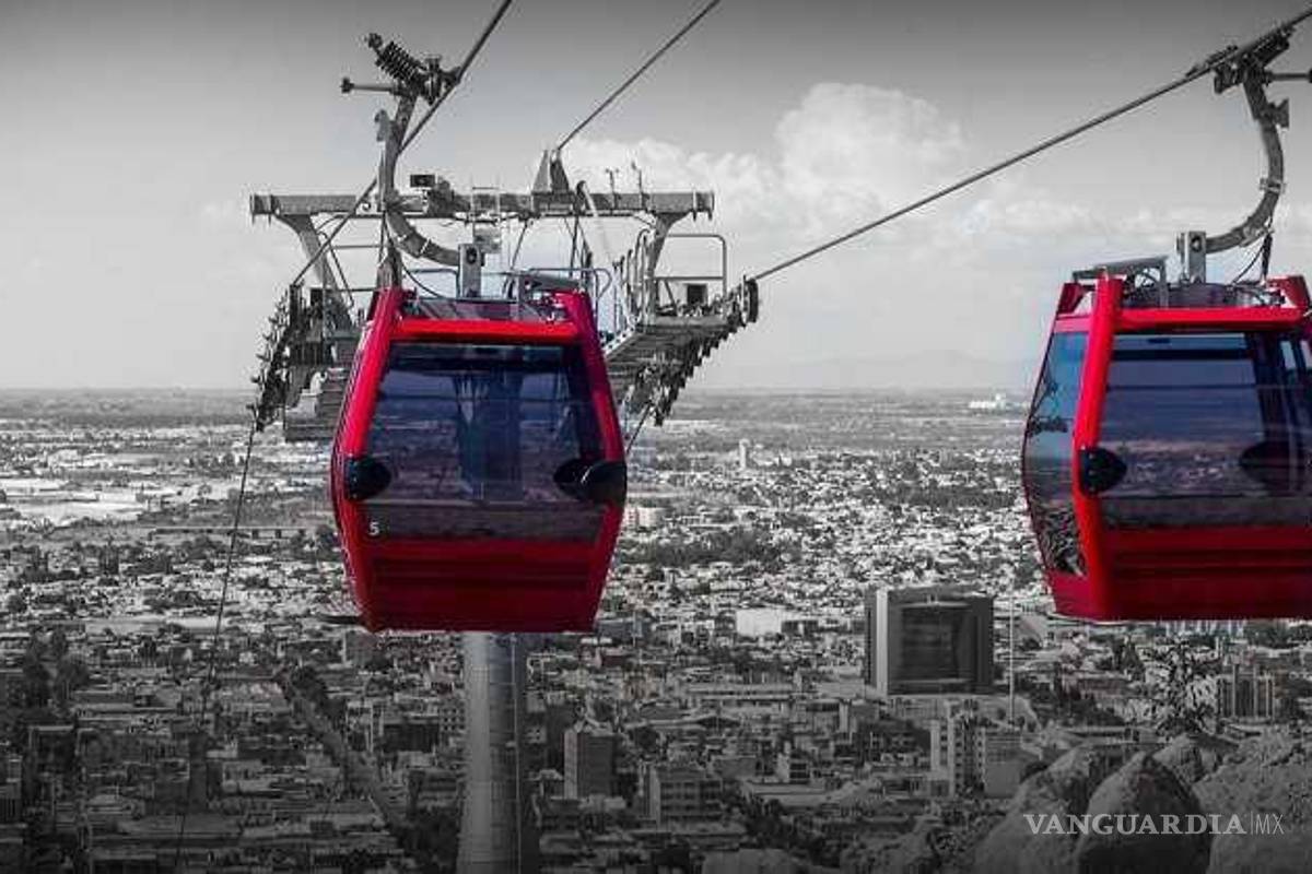 Olvidan operadores a familia en Teleférico de Torreón; una hora pasaron suspendidos