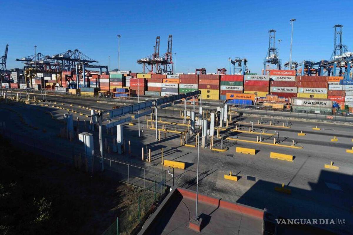 Exportaciones se estancan en septiembre; México reporta déficit comercial de 579 millones de dólares