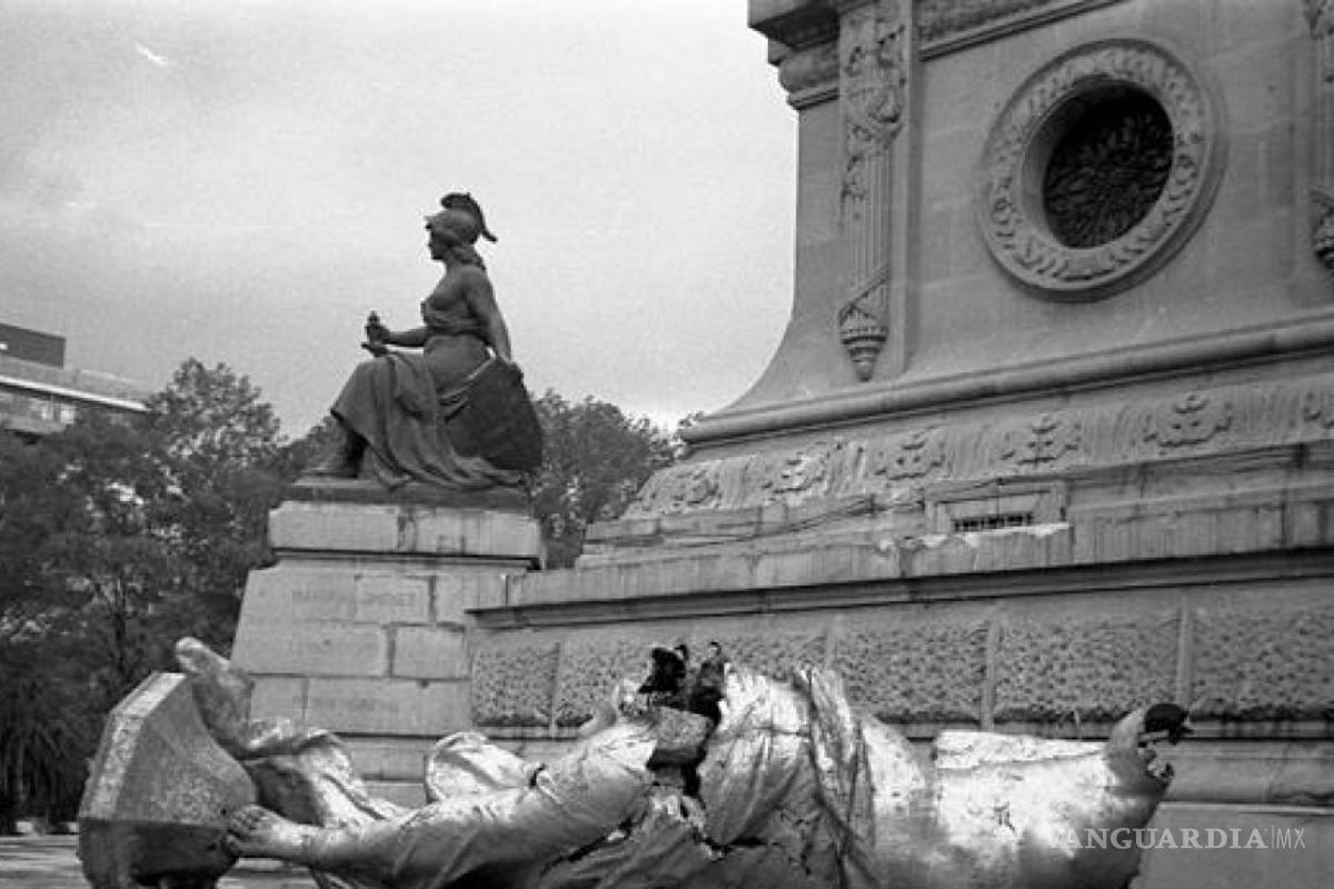 1957, la caída del Ángel de la Independencia en Ciudad de México