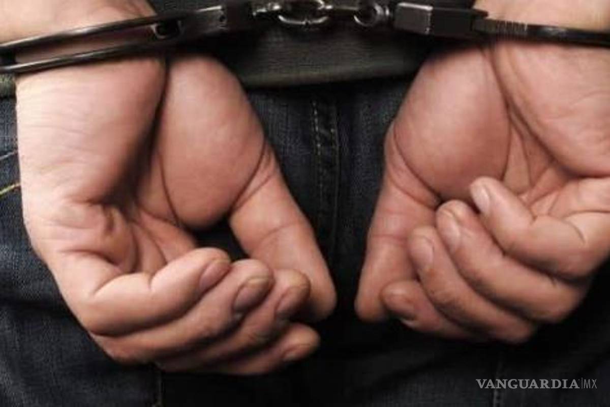 Maestro quería ser el “sugar daddy” de alumna de secundaria en Jalisco, lo detienen