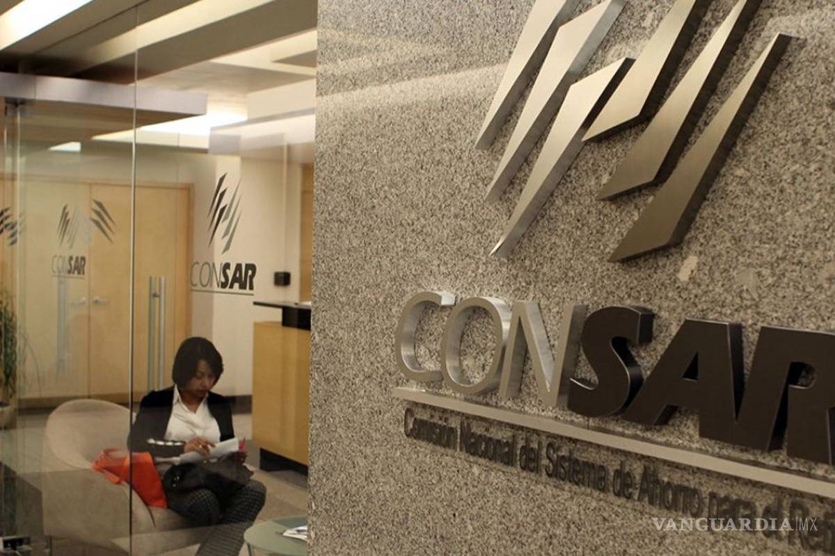 Las Afore perjudican a trabajadores para obtener utilidades, acusa la Consar