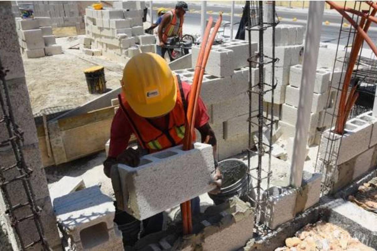 La construcción registró la mayor contracción en la actividad industrial: Inegi