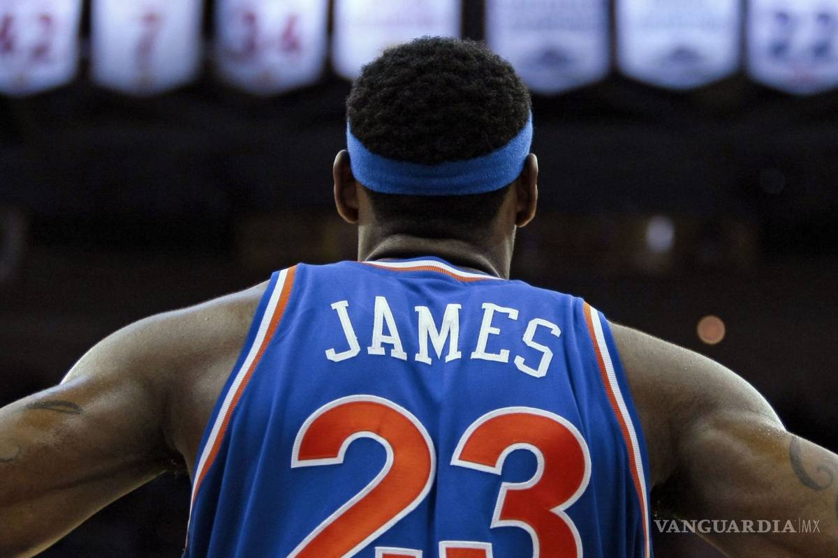 LeBron James se baja del barco de la Selección de Estados Unidos