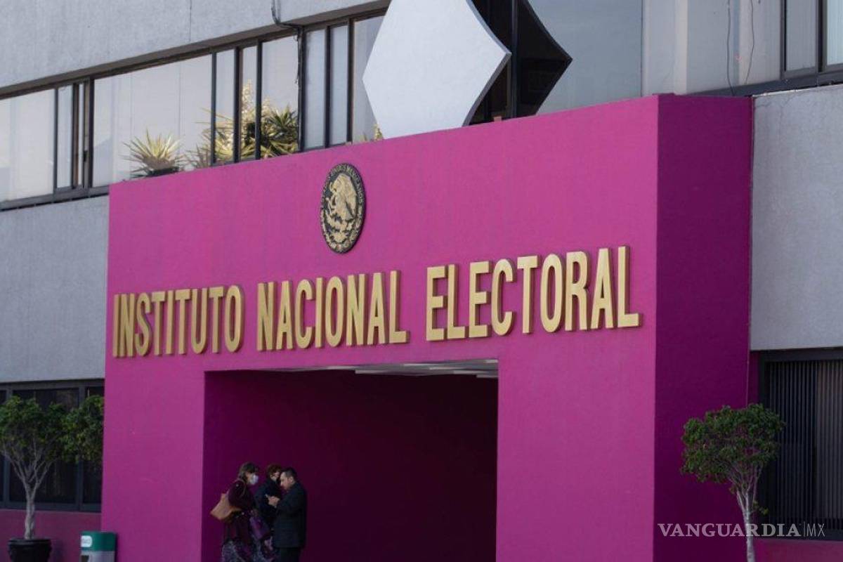 INE avala realizar tres debates presidenciales en 2024... pero partidos piden cinco