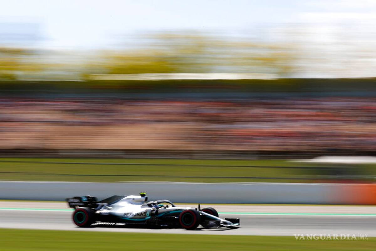 $!Bottas encabeza otra pole position de Mercedes en Montmeló