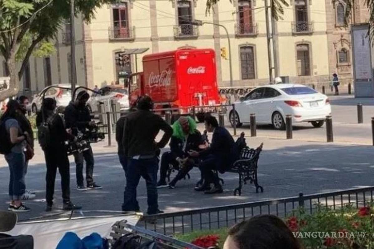 No fue por COVID-19... gobierno municipal cierra plaza en Guadalajara para grabación de Loret y Brozo (video)