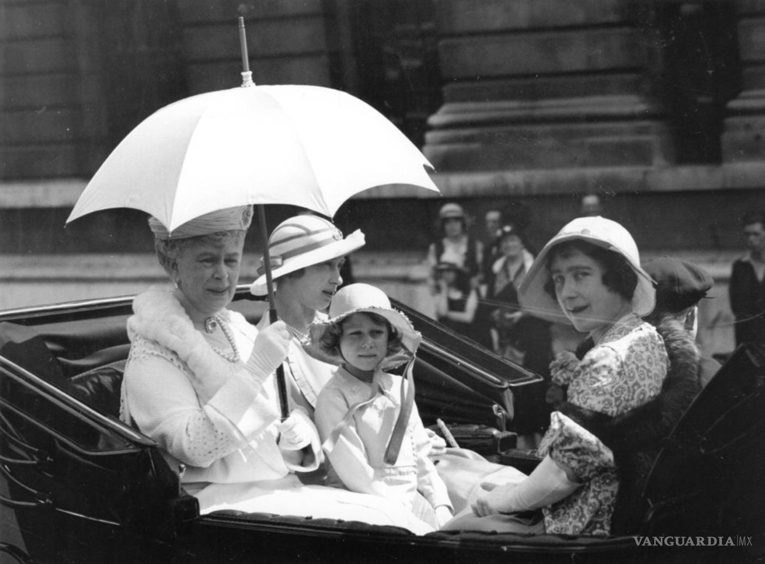 $!¡Rumbo al Jubileo de Platino! La Reina Isabel II cumple 69 años en el trono