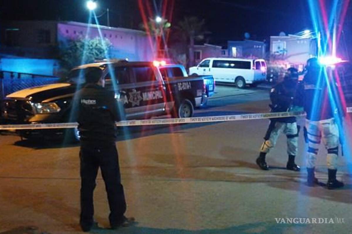 $!Fue tiroteada mientras se encontraba abordo de su vehículo a las afueras de su casa.