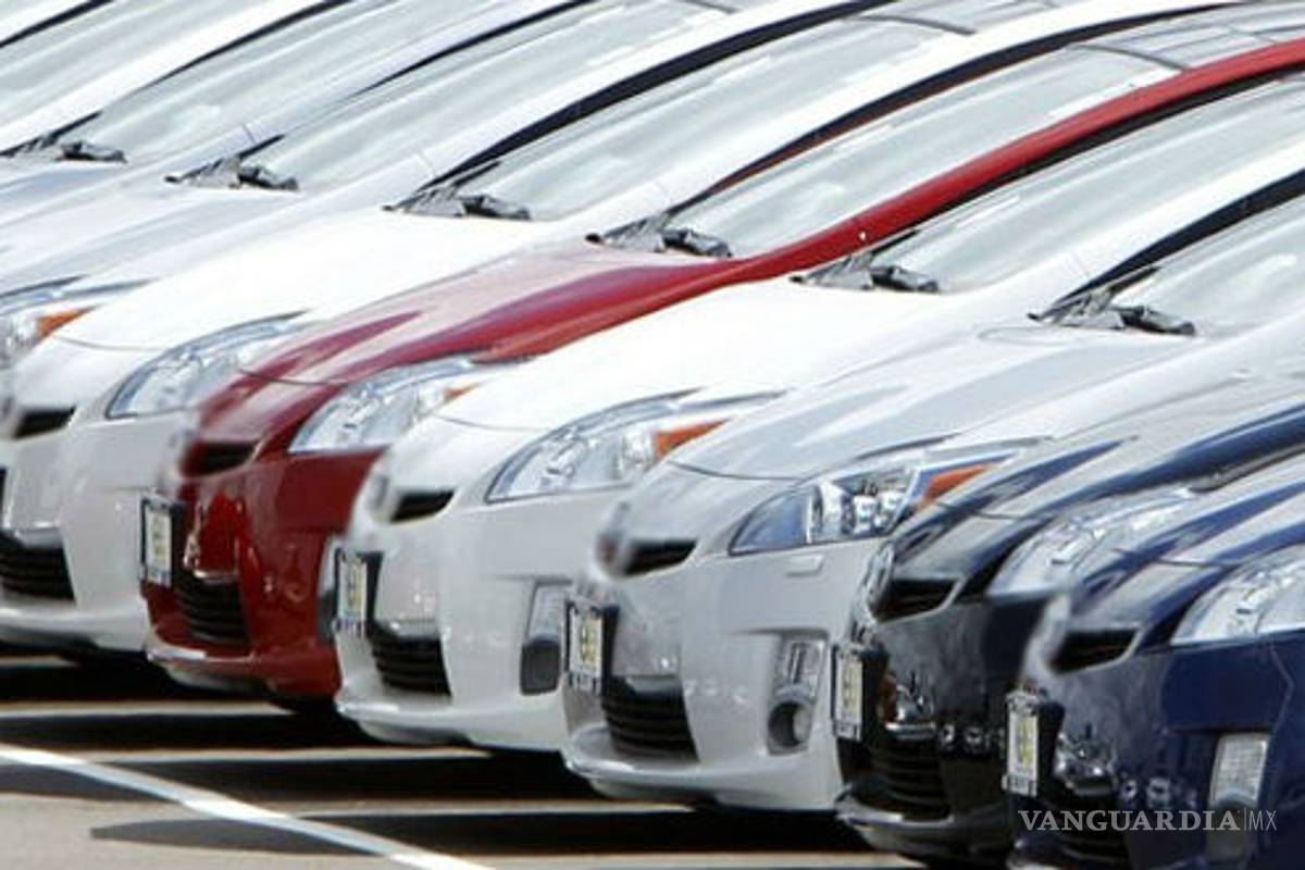 Sin frenos la caída en la industria automotriz, no puede parar desplome en ventas