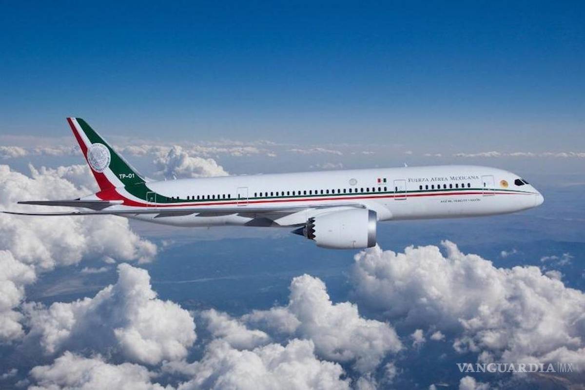 "Cuando despertó, descubrió que había ganado el avión presidencial"; convoca Letras Libres a concurso de cuento