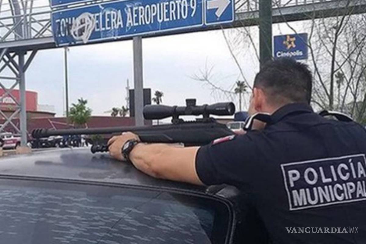 Después de cuatro horas, rescatan a rehenes en un banco de Sonora; el asaltante resultó herido y fue detenido