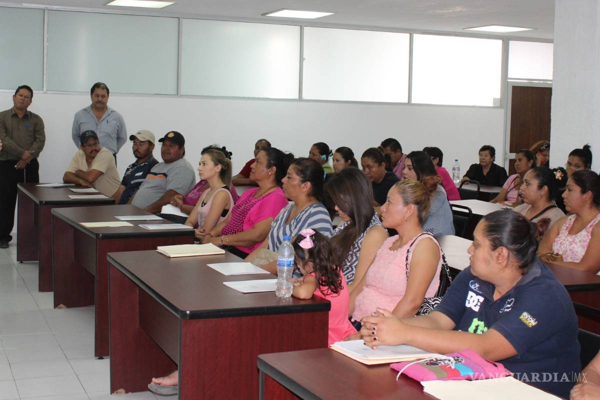 Sagarpa entrega apoyos para 13 proyectos en La Laguna