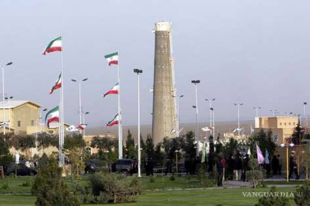 Irán se desvincula de acuerdo nuclear con Europa, enriquecerá más su uranio
