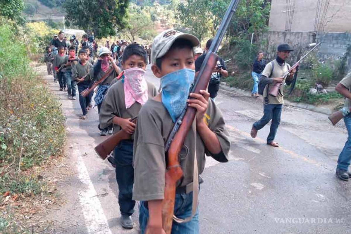 En Guerrero dejan la escuela para ser Policías Comunitarios