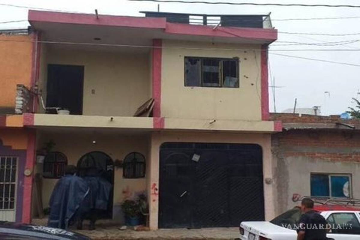 Enfrentamiento entre comandos armados en Michoacán deja a dos niños heridos