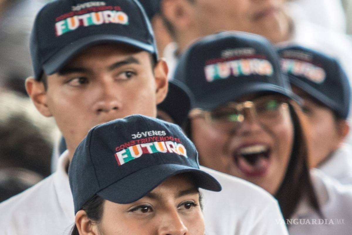 Detectan ‘becarios fantasma’