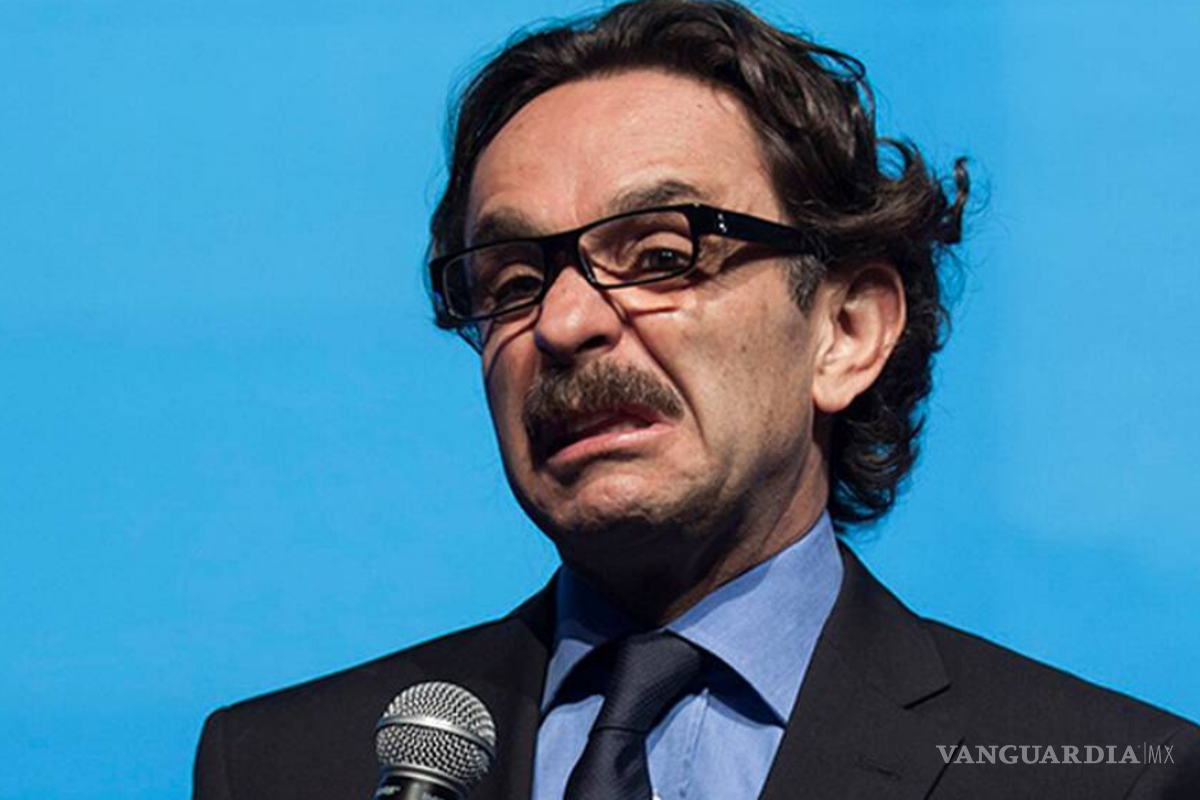 Corren a Quadri de foro de CNN por discurso de odio contra personas trans